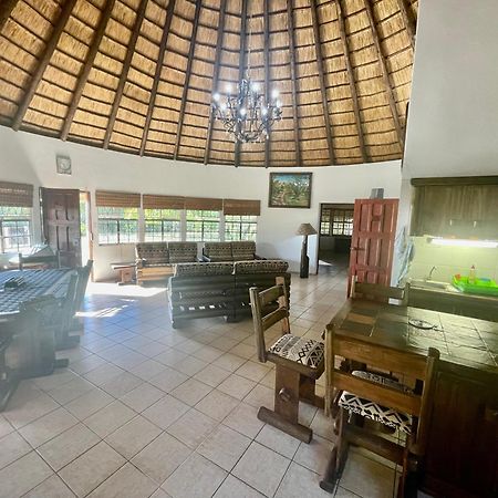 Nhambavale Lodge Чигенгуэле Экстерьер фото