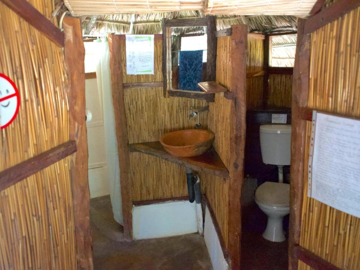 Nhambavale Lodge Чигенгуэле Экстерьер фото
