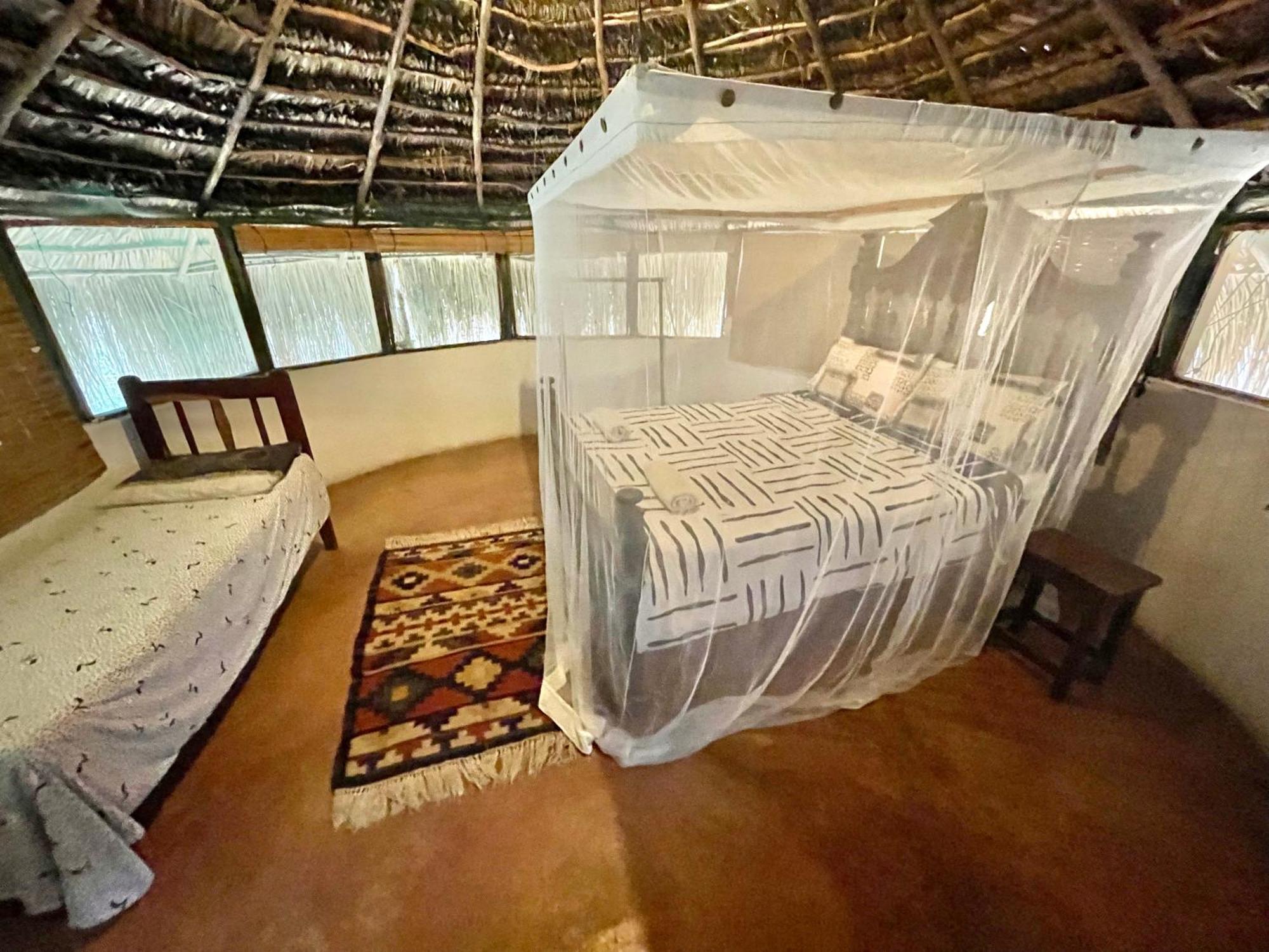 Nhambavale Lodge Чигенгуэле Экстерьер фото