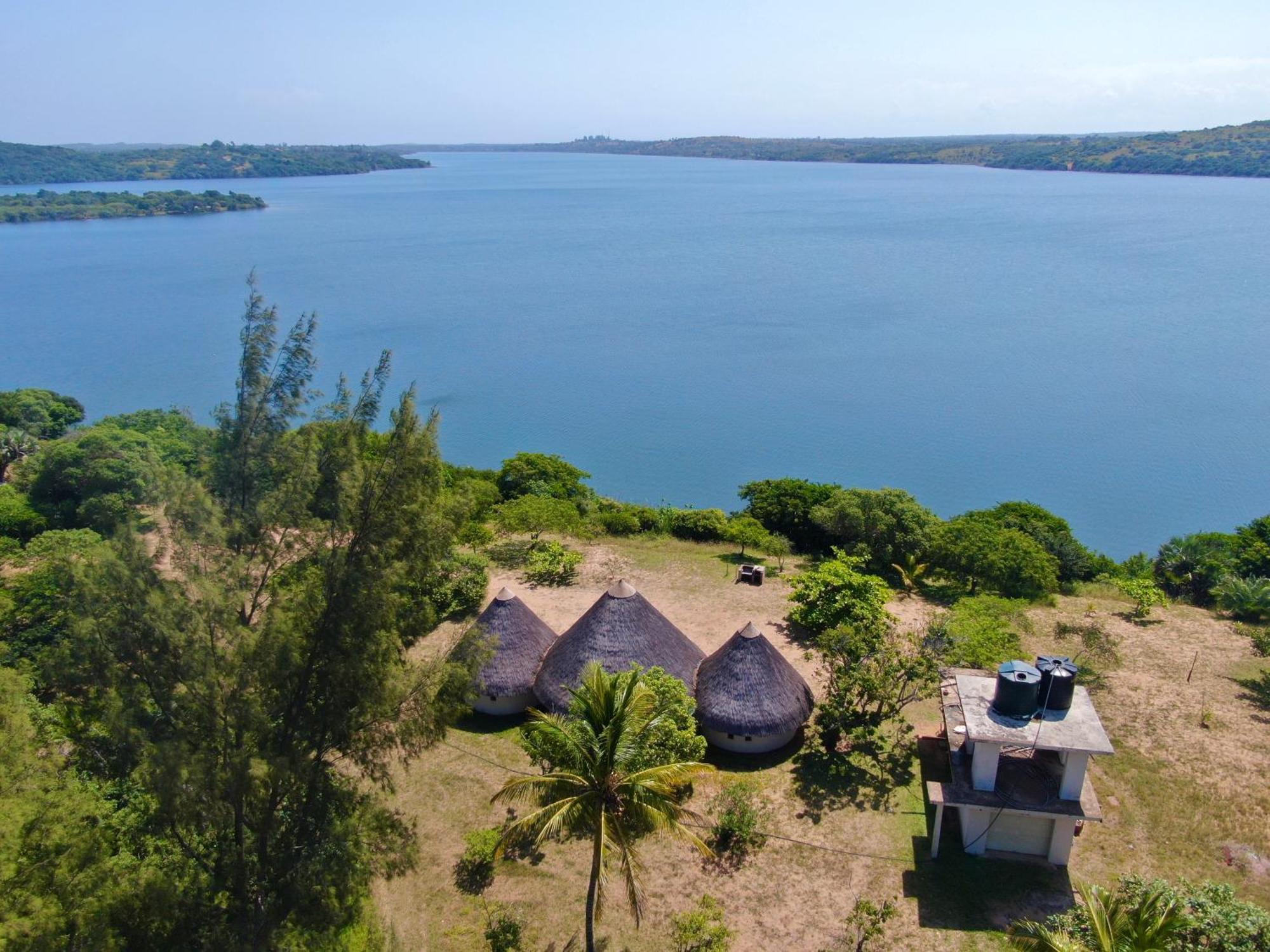 Nhambavale Lodge Чигенгуэле Экстерьер фото